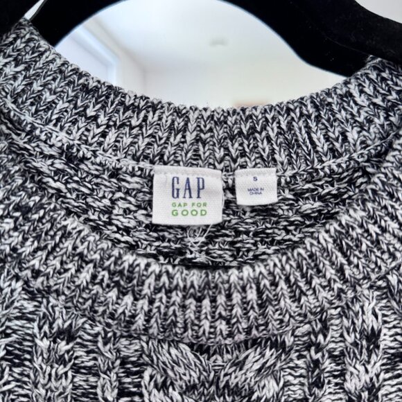 Cable-Knit Crew-Neck Sweater Gap - Picture 3 of 4